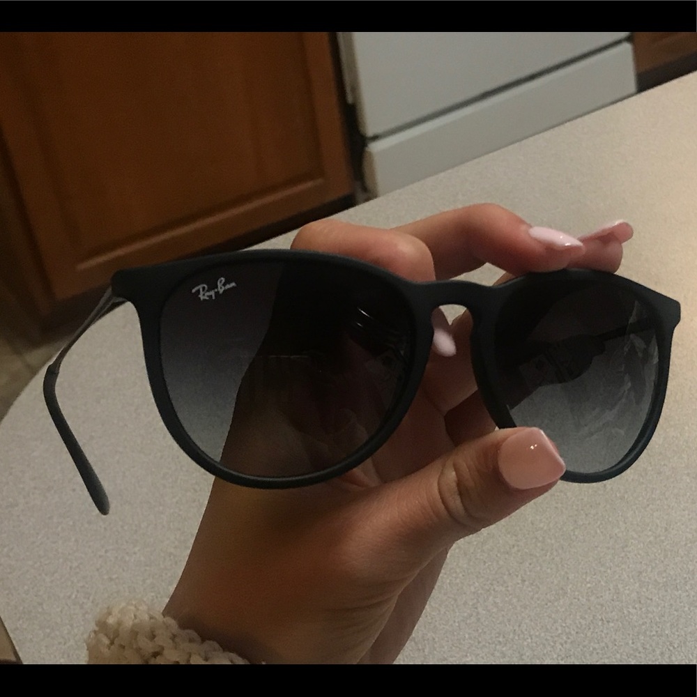 Rayban Erika RB4274